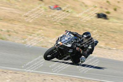 media/Oct-15-2023-TrackXperience (Sun) [[85198ff50b]]/Group 3/session 2 turn 11/